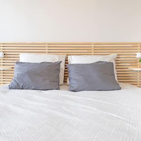 Appartement T2 Climatise Le Quai 391 Saint-Laurent-sur-Saone Bagian luar foto