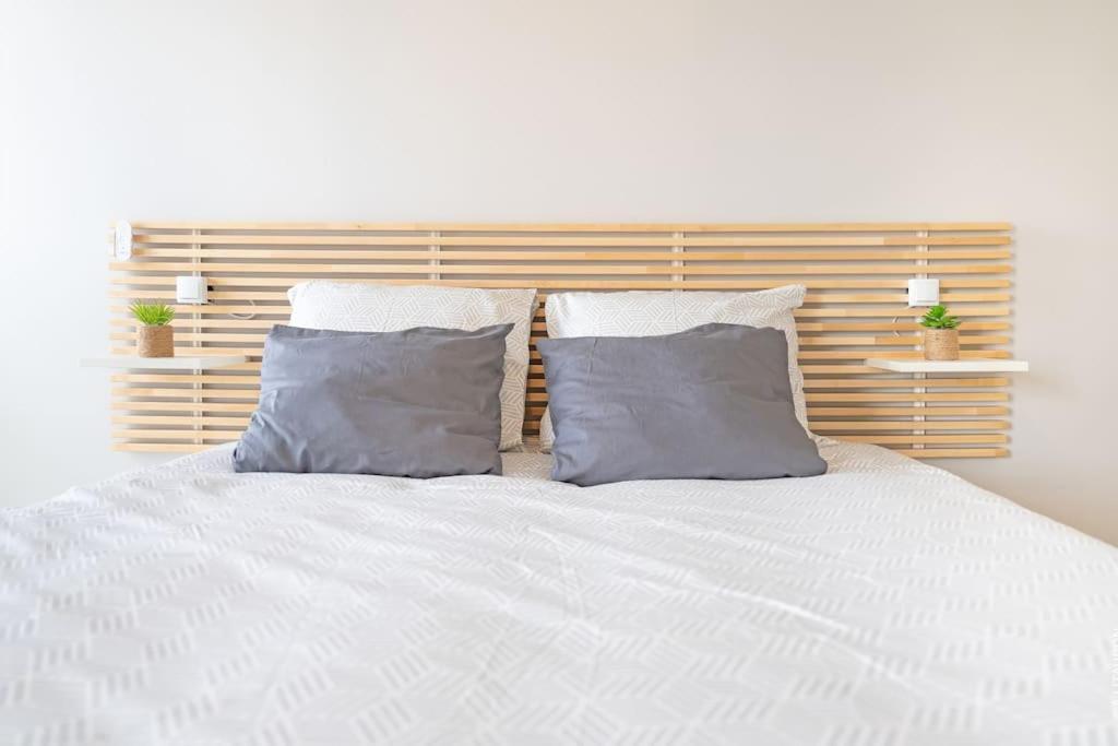 Appartement T2 Climatise Le Quai 391 Saint-Laurent-sur-Saone Bagian luar foto